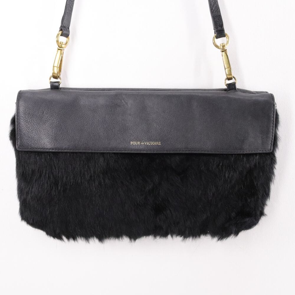 Pour La Victoire Handbag Women S Black Leather Rabbit Fur 2 Side Envelope Clutch